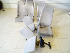 マイクロバス　シート（座席）