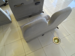 マイクロバス　シート（座席）