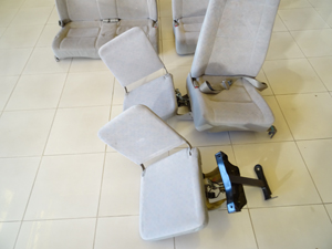 マイクロバス　シート（座席）