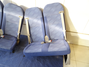 マイクロバス　シート（座席）