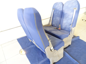 マイクロバス　シート（座席）