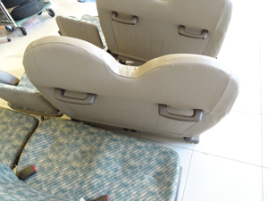 マイクロバス　シート（座席）