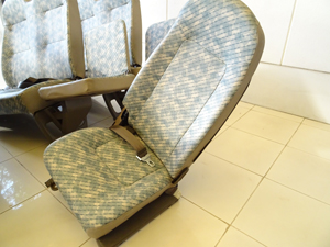 マイクロバス　シート（座席）