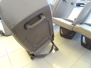 マイクロバス　シート（座席）